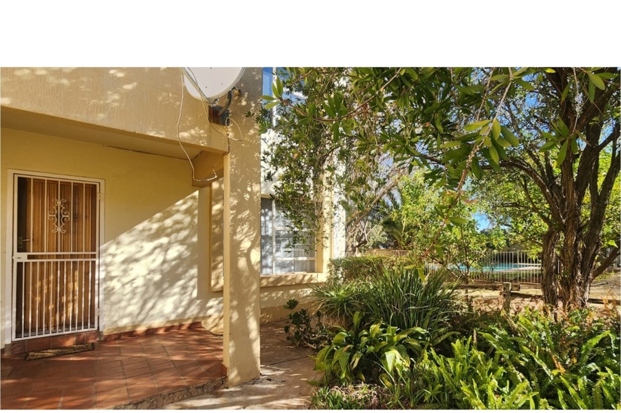 3 Bedroom Property for Sale in Wilkoppies North West